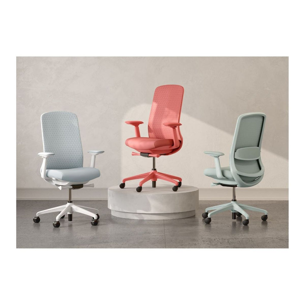 Trinity Mesh Executive Chair