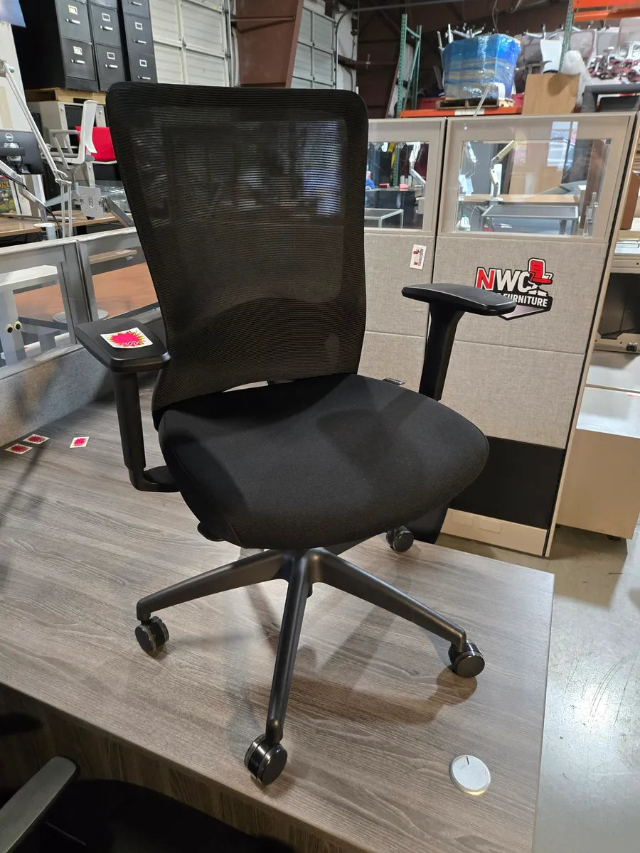 Konfurb Crescent High Back Chair