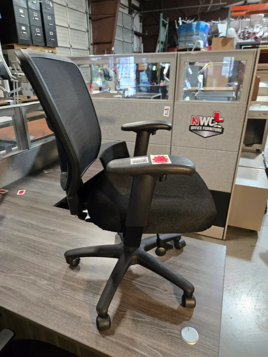 CoolMesh Basic Task Chair